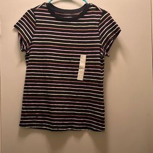 Universal thread shirt